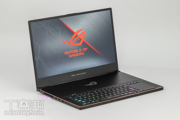 17.3 吋 RTX 版西風之神到底有多強？ROG ZEPHYRUS S（GX701GX）開箱動手玩！
