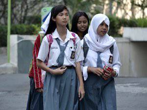 Daftar Lima Sma Terbaik Di Ntb 2020 Berdasarkan Nilai Utbk Tagar Id Line Today