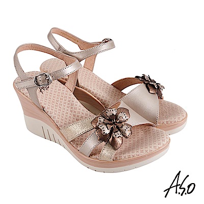 台灣製造 品質保證 花朵設計妝點出活潑休閒風格 輕鬆百搭 豐富元素具設計感