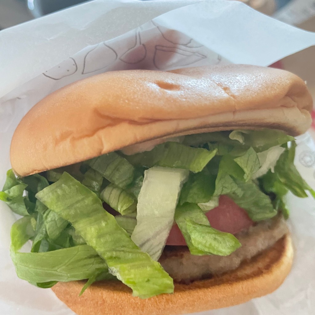 ユーザーが投稿したモス野菜バーガーの写真 - 実際訪問したユーザーが直接撮影して投稿した王子ファーストフードモスバーガー 王子駅前店の写真