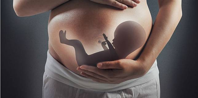 
                                 ท้องแก่อยากเร่งคลอด 
                            