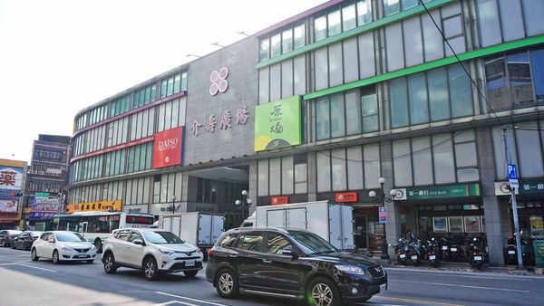 【三重建案】淺草棧-六座公園環繞、生活機能便利、寧靜巷弄裡的舒適宅