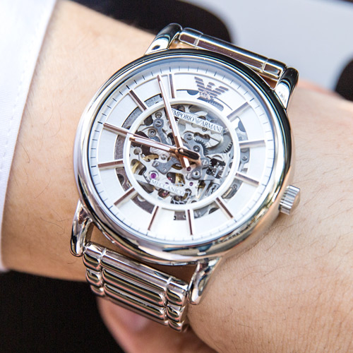 原廠平行輸入 一年保固 出貨：2個工作天內巧遇完售時：客服與您約定出貨日