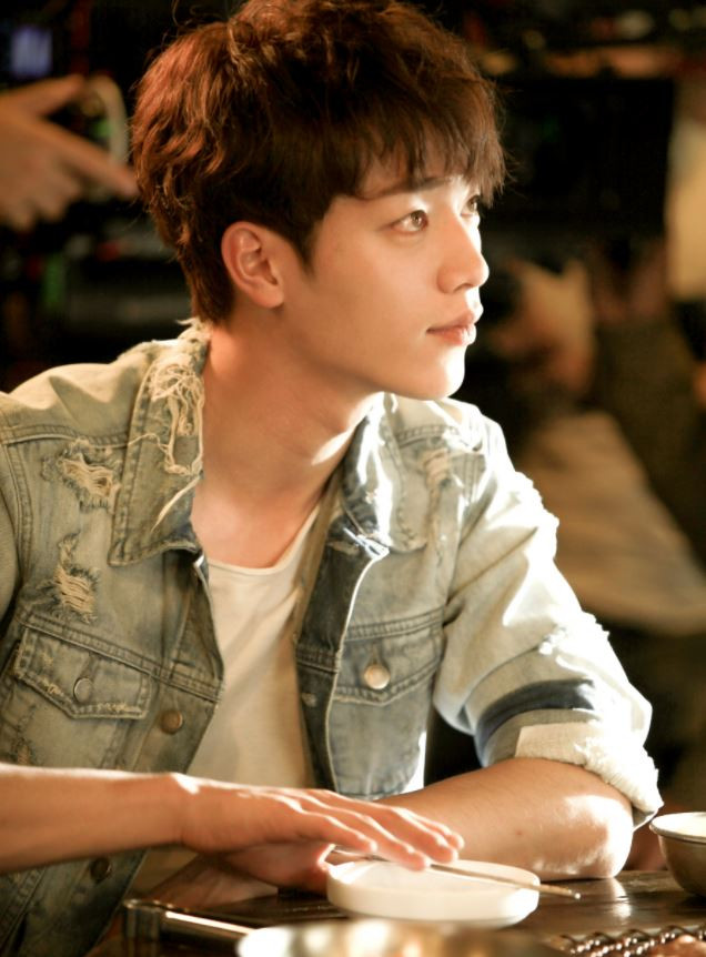 韓劇中的痞壞霸王5：《奶酪陷阱》「白仁浩」徐康俊