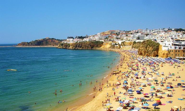 beach-peneco-albufeira-algarve-780x470