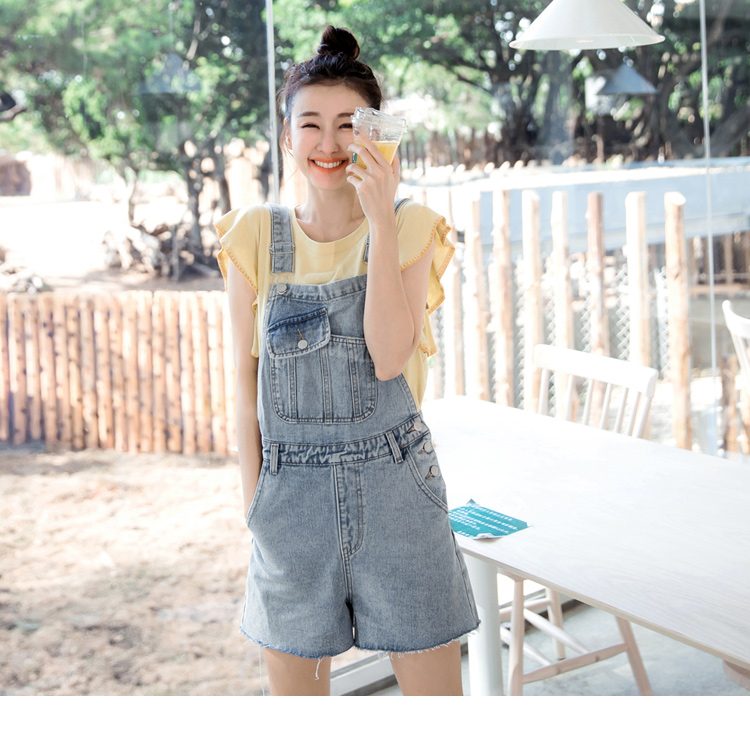 高含棉造型口袋下襬抽鬚吊帶牛仔短褲