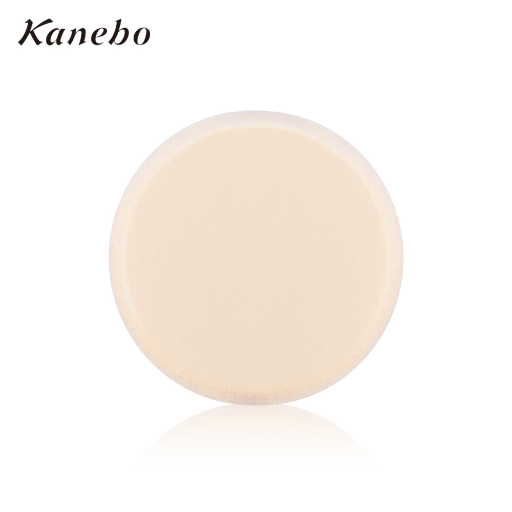 「品牌直營．品質保證，請消費者安心購買」 商品名稱：Kanebo 佳麗寶 LUNASOL光漾水肌粉凝霜粉撲產地： 日本 (總代理：東方美TFM)貨源：公司貨。保存期限3年、有效期限請詳見產品包裝標示。