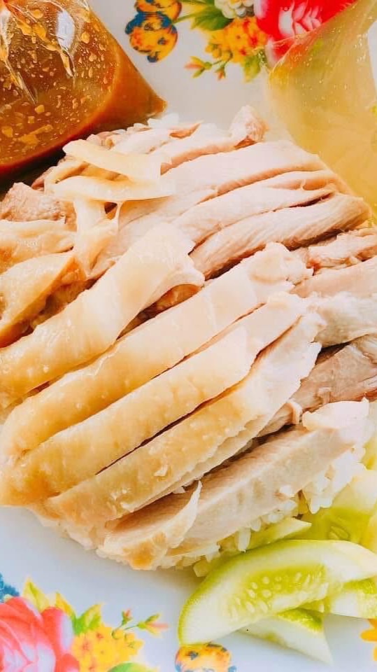 ข้าวมันไก่นายเอกครับ