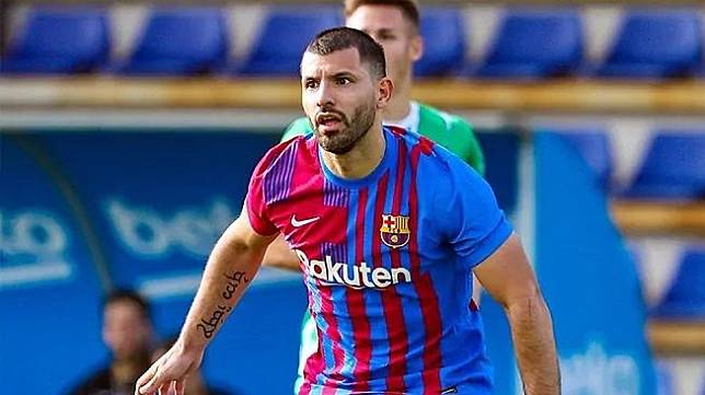 Lakoni Debut, Aguero Cetak Gol untuk Barcelona 