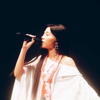 洪佩瑜烘培魚紅配魚