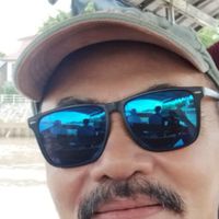 Traveling around Thailand by using the public tran