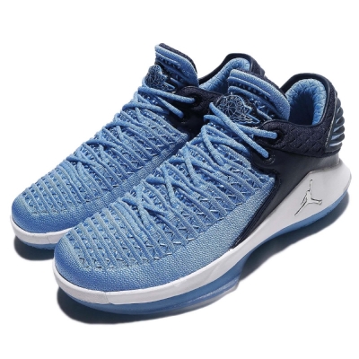 品牌: NIKE型號: AA1257-401品名: Air Jordan XXXII Low BG配色: 藍色 白色特點: 籃球鞋 低筒 運動 喬丹 AJ32 女 藍 白