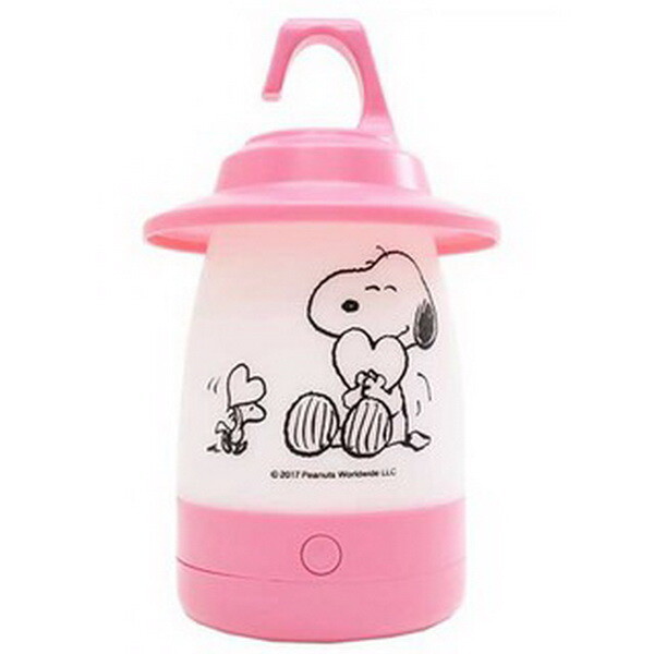 史奴比 Snoopy 露營燈 燈籠型LED燈。有足夠的亮度，因為內置了四個高功能的黃色LED。 它也可以用作營地和兒童房間的夜燈以及日常使用。 2 WAY規格，可以連接到蓋的上下兩側。 如果您使用底部