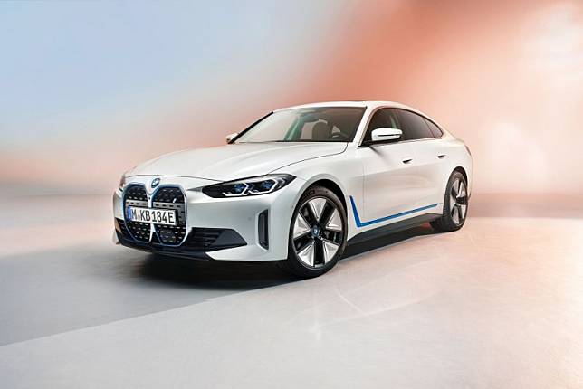 Bmw最新i4四門電動跑車外觀設計曝光 世界高級品 Line Today