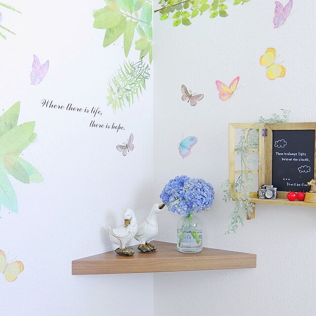 お部屋を簡単アレンジ ニトリのウォールステッカー