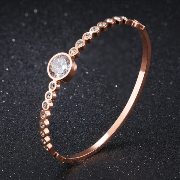 《 QBOX 》FASHION 飾品【B103N864】 精緻韓系燦爛星晨微鑲鋯石玫瑰金316L鈦鋼手鐲/手環