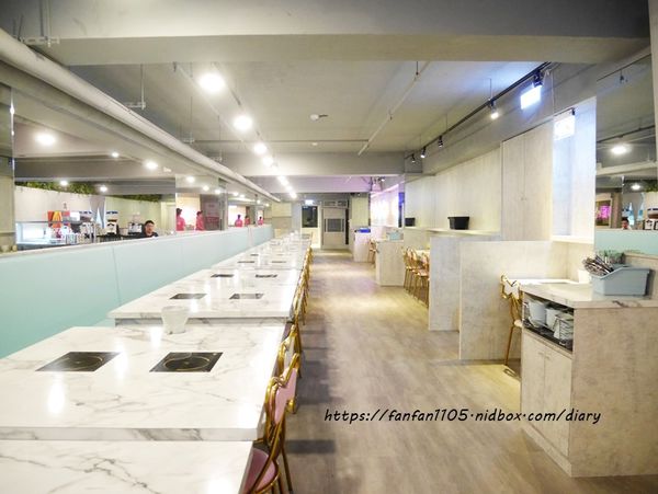 【西門町火鍋】嗑火鍋 #牛奶熊 #起司牛奶火鍋 #打卡送肉 #網美店 #西門町美食 #西門町 (4).JPG