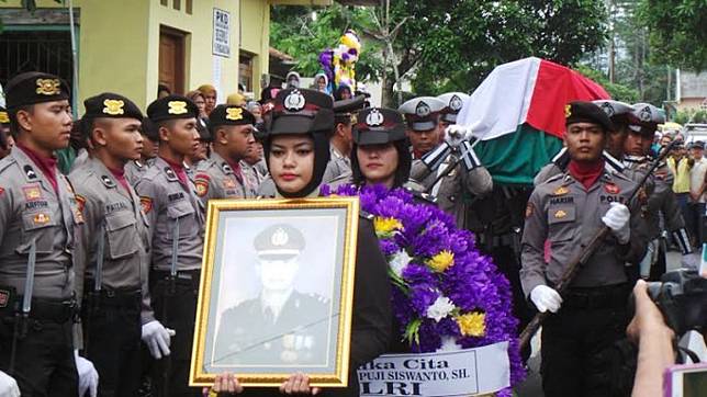 Upara kematian anggota kepolisian yang gugur