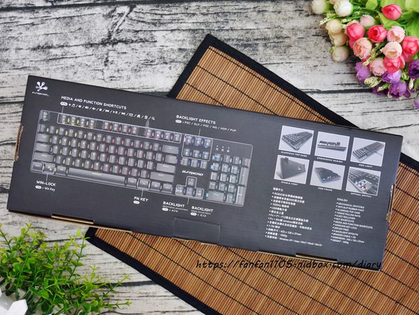 【機械鍵盤推薦】B.FRiEND CK1機械光軸鍵盤 #鋁合金面板 #RGB背光 #人體工學鍵帽 (2).JPG