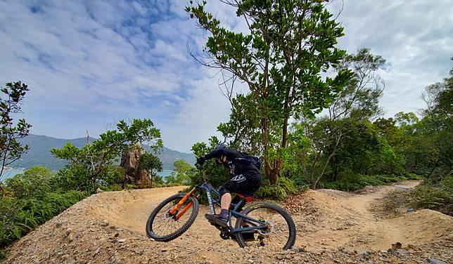 mountain bike trail riding near me