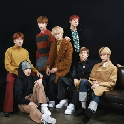 10 Arti Unik di Balik Nama Fandom Idol Kpop yang Wajib Kita Tahu!