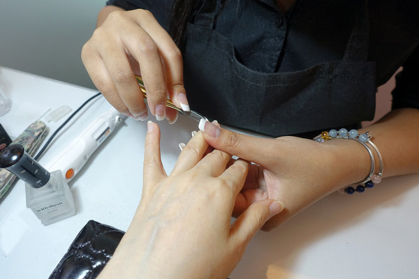 台北車站美甲推薦-Free Art Nail自由藝術美甲，北車平價專業凝膠美甲，日式凝膠美甲499起，手足保養及手部、足部凝膠美甲