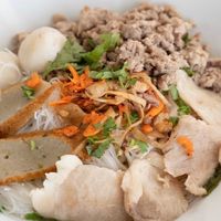 ร้านอร่อยกลางซอย