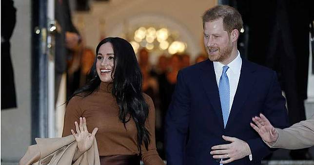 哈利夫婦退出英國王室　賭盤顯示：5年內2人離婚機率高