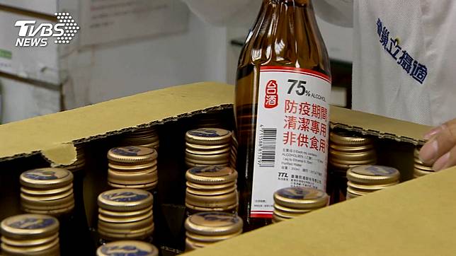 兒科醫師徐嘉賢提醒酒精並非萬能，而是在「沒辦法洗手的狀況下」使用的替代。(圖／TVBS資料照)