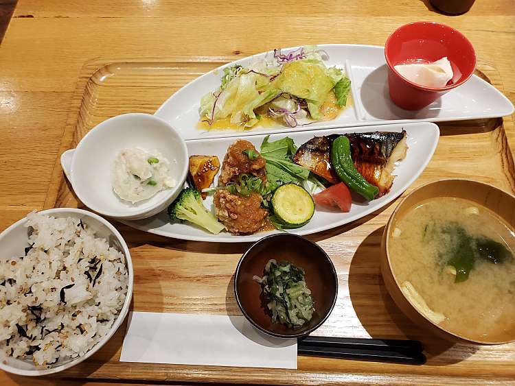 メニュー おぼんdeごはん ルミネ北千住店 オボンデゴハン 千住旭町 北千住駅 定食屋 By Line Place