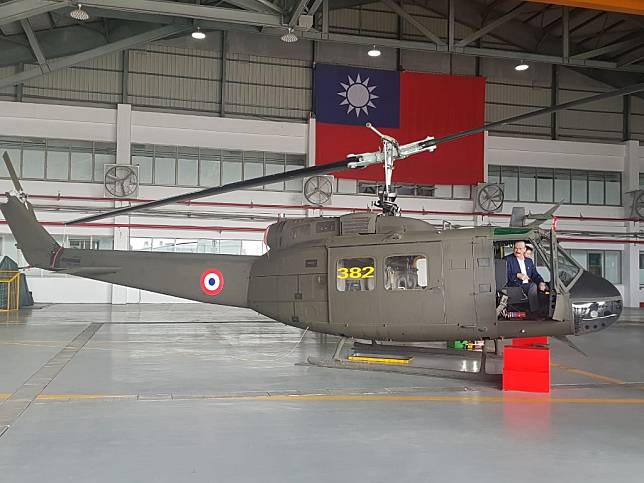 我軍援友邦UH-1H直升機又傳墜毀　4貝里斯軍官身亡　