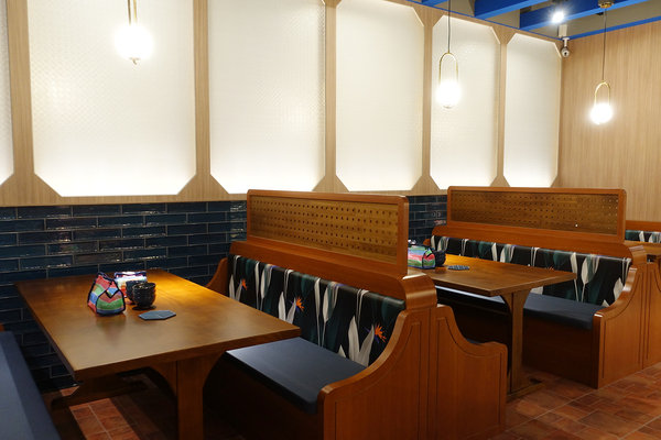 不糾結清粥小菜，台北ATT 4 FUN清粥小菜，正餐宵夜都有賣(含不糾結清粥小菜訂位、價位、包廂資訊)