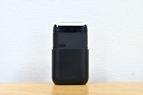 ブラウンのiphoneだこれ モバイルシェーバー Braun Mini 発売