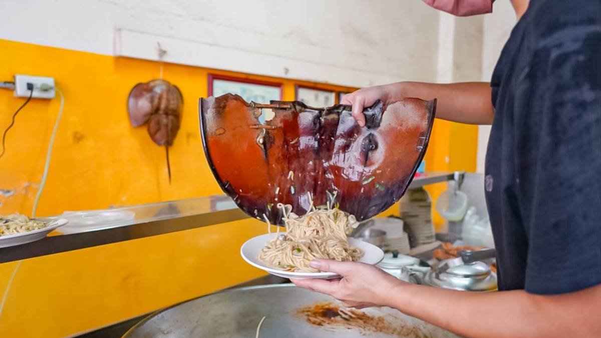 通通50元內爽吃！彰化６高CP值銅板美食：市場老店肉圓、80年蚵仔麵、焢肉飯