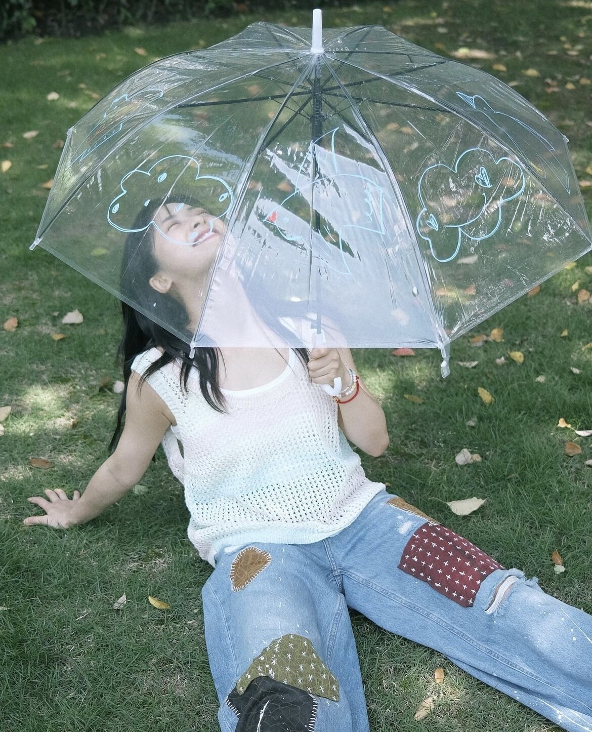 「沈月」的元氣少女感拍照教學：跟著沈月拍出自然又上鏡的美照！