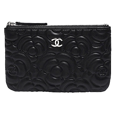 ★經典金屬銀色LOGO，辨識度高★山茶花壓紋，高貴品牌印象★選用小牛皮，賦予高級質感★實用性高，證件/名片/票卡萬用收納