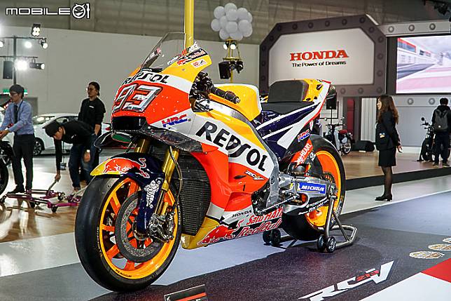 台北車展 Honda Rc213v 實戰工廠賽車首度登台展示 Honda 台灣本田重機全機種展示中 Mobile01 Line Today