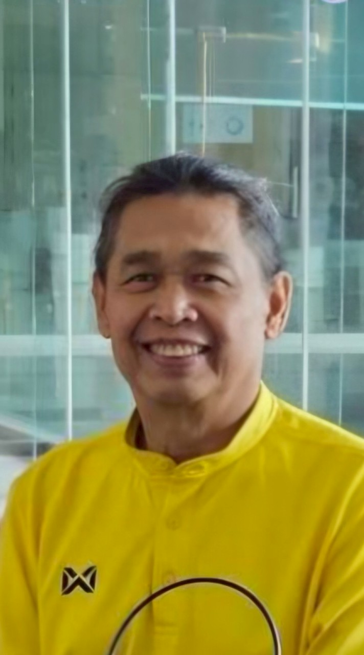 อ.ใหญ่​ สุพรรณ