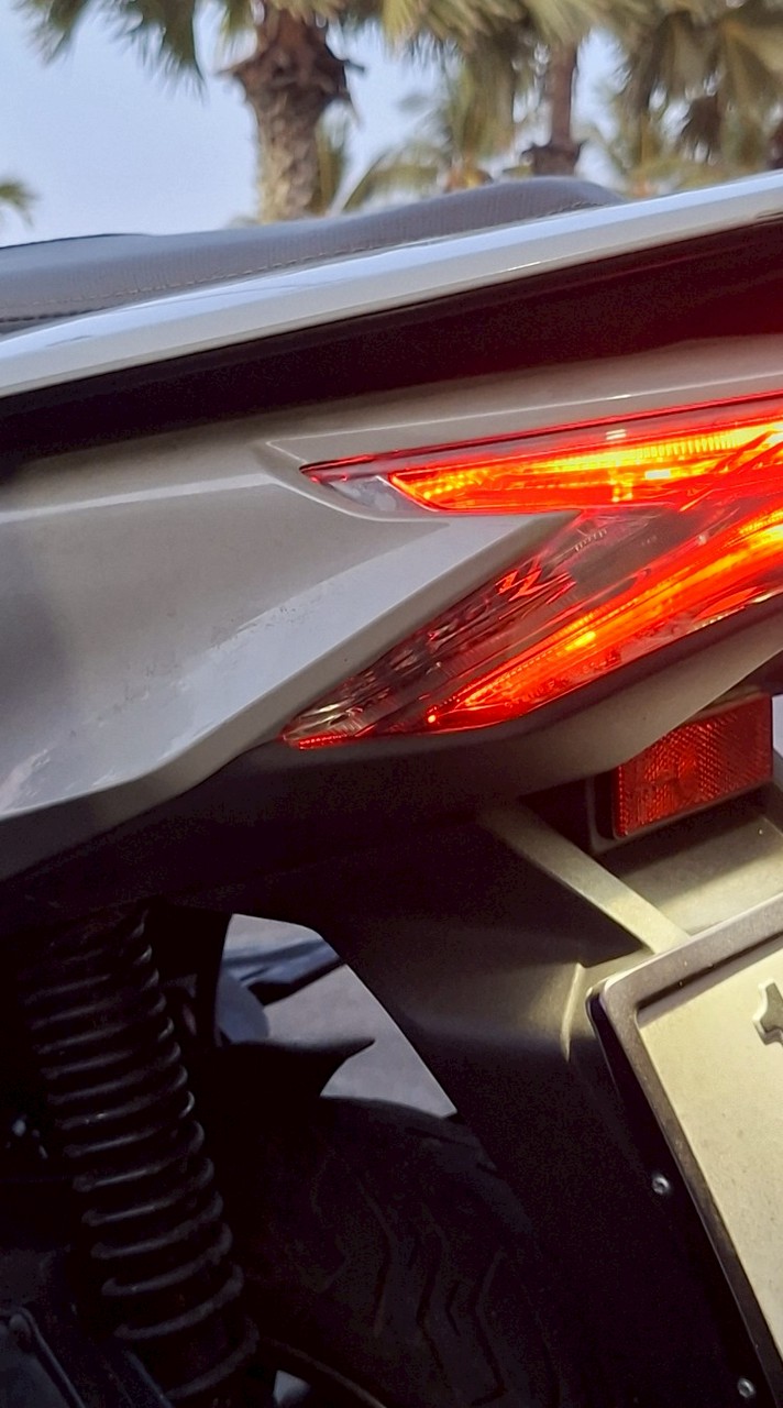 Pilot needed for a Honda PCX 160