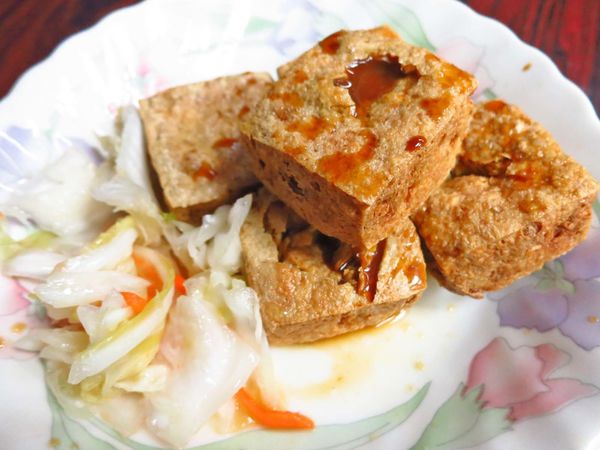 【台北美食】宋上好脆皮臭豆腐-低調不顯眼的美味臭豆腐 【台北美食】宋上好脆皮臭豆腐-低調不顯眼的美味臭豆腐