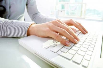 Kisah Rena, Seorang Cewek yang Pernah Tidak Lulus UN tapi Akhirnya Bisa Bangkit Lagi