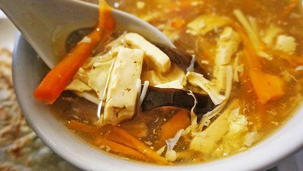 【台北美食】江蘇菜盒店-隱藏在社區大樓裡沒有人介紹絕對不會發現的隱藏版美食