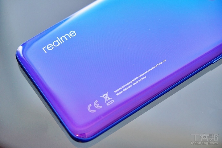 realme 3 pro