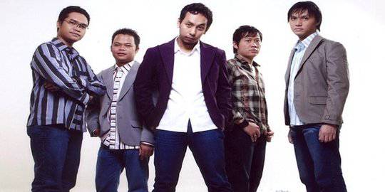 Lirik Lagu Puisi Jikustik Merdeka Com Line Today