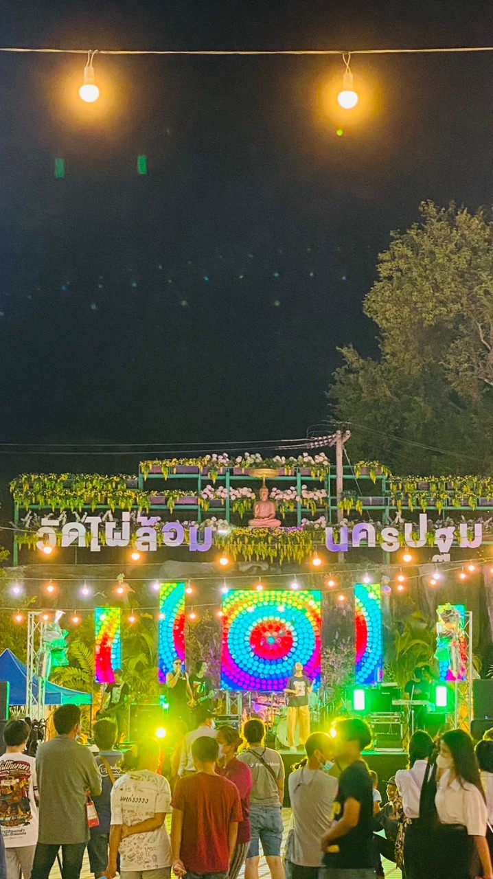 กลุ่มร้านค้างานประจำปีวัดไผ่ล้อม