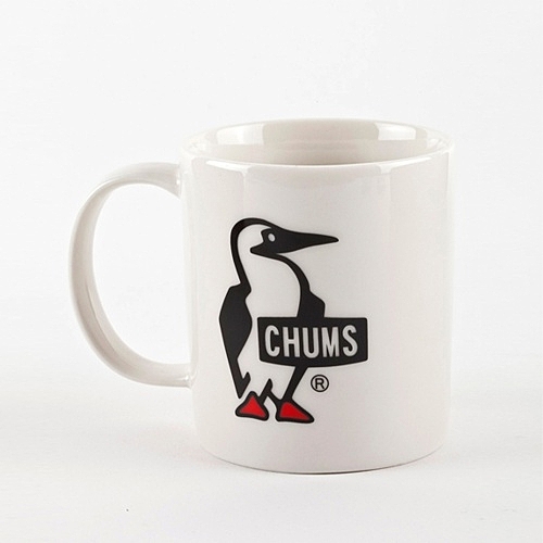 握把處有CHUMS品牌字樣。 杯身後有 Hang With Your CHUMS！