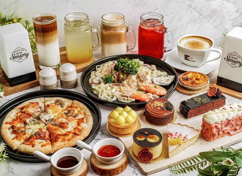 深夜好去處！台中10間深夜咖啡廳推薦，清水模藝廊、露天音樂會，這家咖啡廳還賣咖哩飯