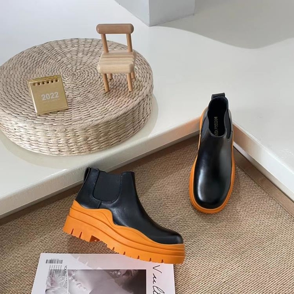 歐洲站B家馬丁靴女短靴女秋季新款真皮厚底情侶切爾西短彈力短靴
