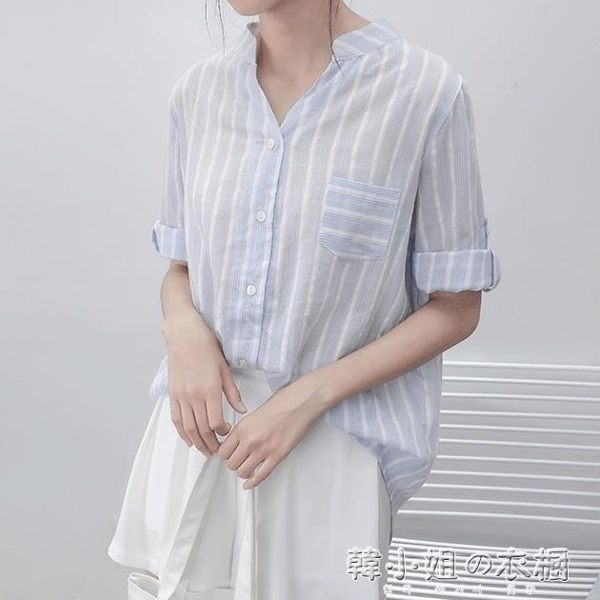 a豎條紋棉麻襯衫新款寬鬆V領單排扣韓版學院風百搭短袖上衣女現貨清倉7-11