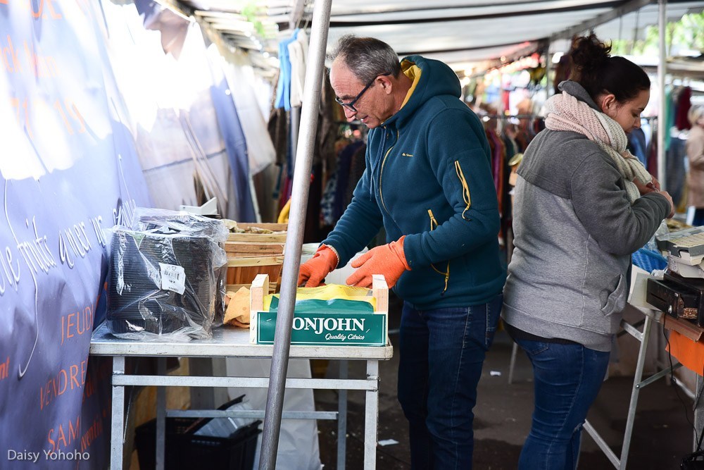 巴黎市集, 巴黎景點, 巴士底市集美食, 站著吃生蠔, 巴士底監獄
